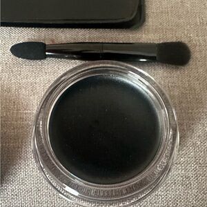 Cle de Peau Eyeshadow/Eyeliner Pot